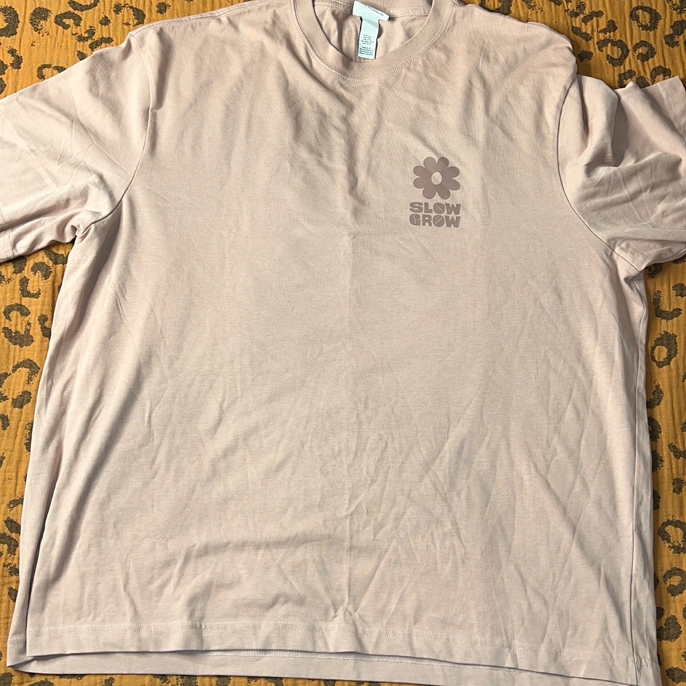 H&M t-shirt